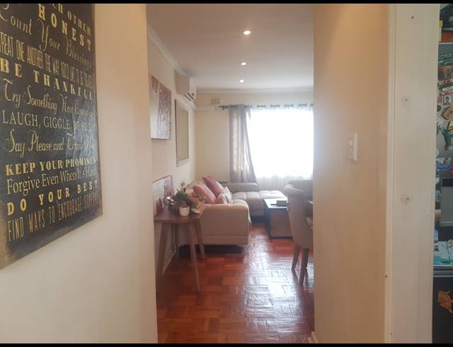 2 BEDROOM FLAT FOR SALE IN GLENWOOD